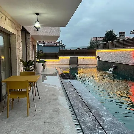 Olea Tas Begonvile B1 Konagi Casa vacanze Alaçatı